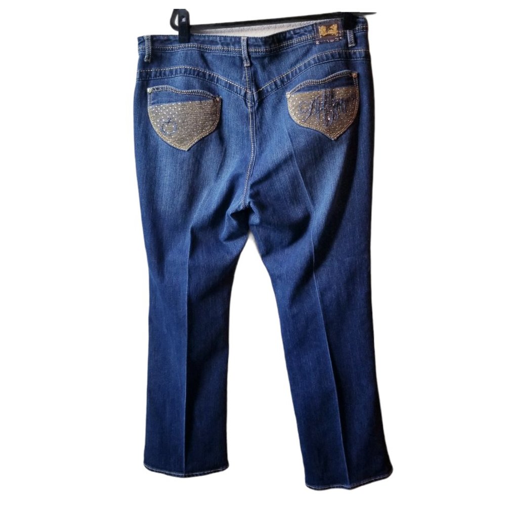 Apple Bottoms Gold Embroidered High Rise Jeans 18